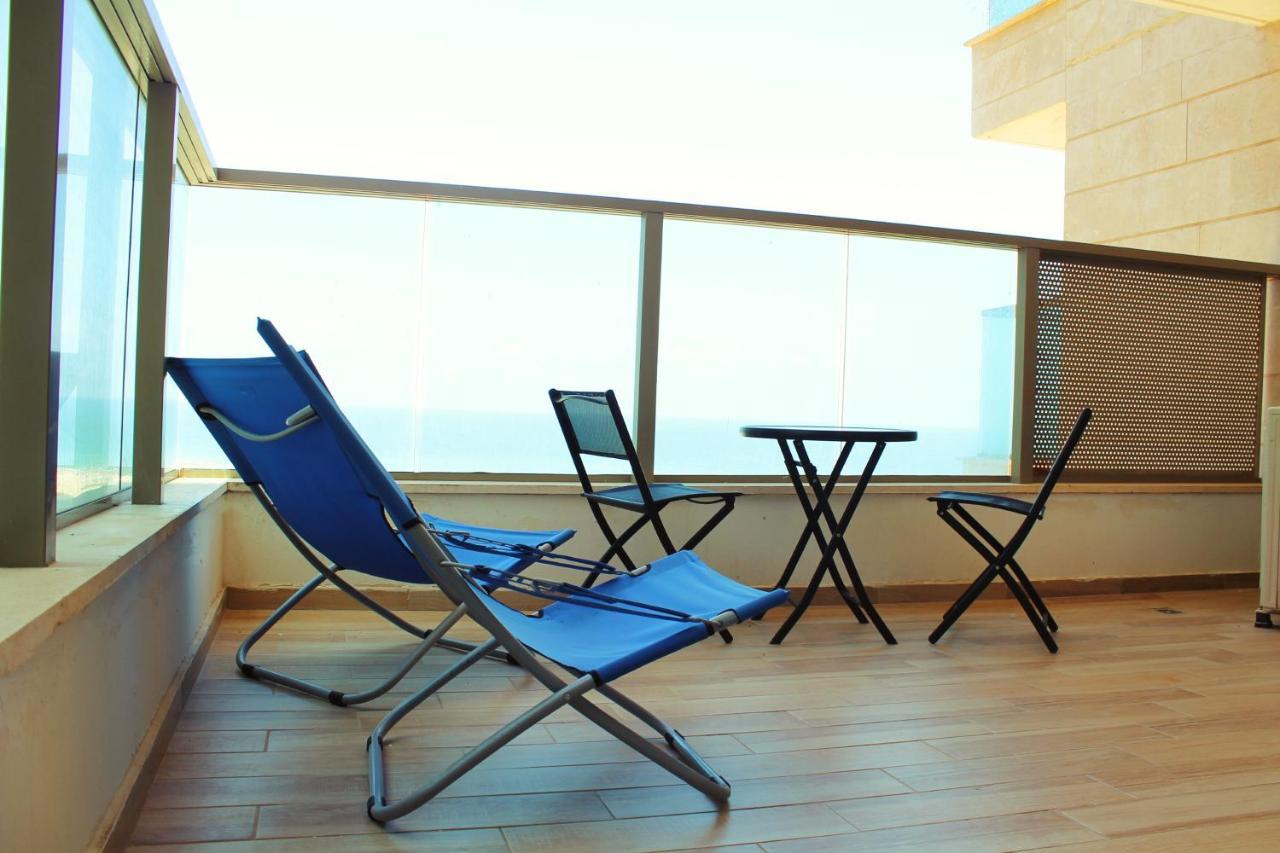 Beach Suite Israel- Best View, Gym, Massage Chair, Low Fee For Off-Site Indoor Pool Spa ביץ סוייט ישראל- נוף ים מאלף, כיסא מסאז, חדר כושר, אפשרות לבריכה מקורה, וספא בתשלום ממש מוזל Aškelon Exteriér fotografie